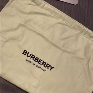 Burberry dust bag
